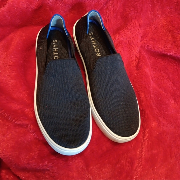 Rothy's The Slip On BlackTextile Low Top Lifestyle Sneakers Women’s US 8 - Picture 1 of 6